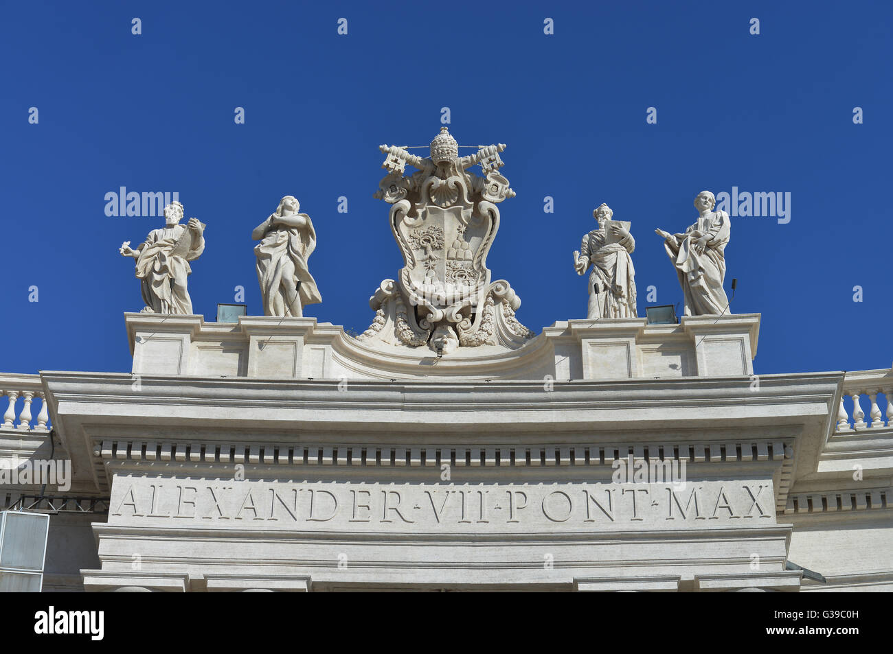 Wappen, Sims, Petersplatz, Vatikanstadt Stock Photo