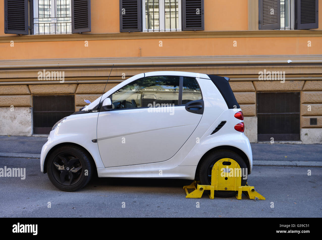 Road traffic offence hires stock photography and images Alamy