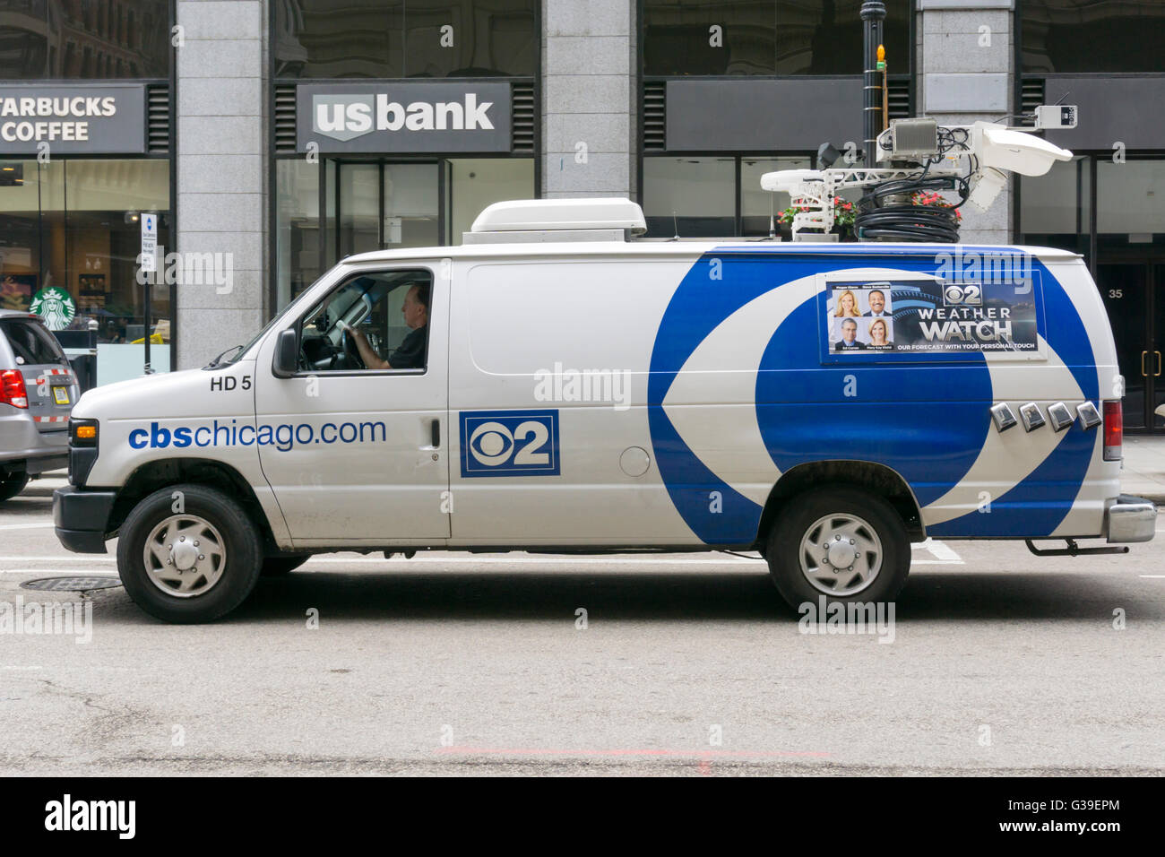 CBS Outside Broadcast van in Chicago. Stock Photo