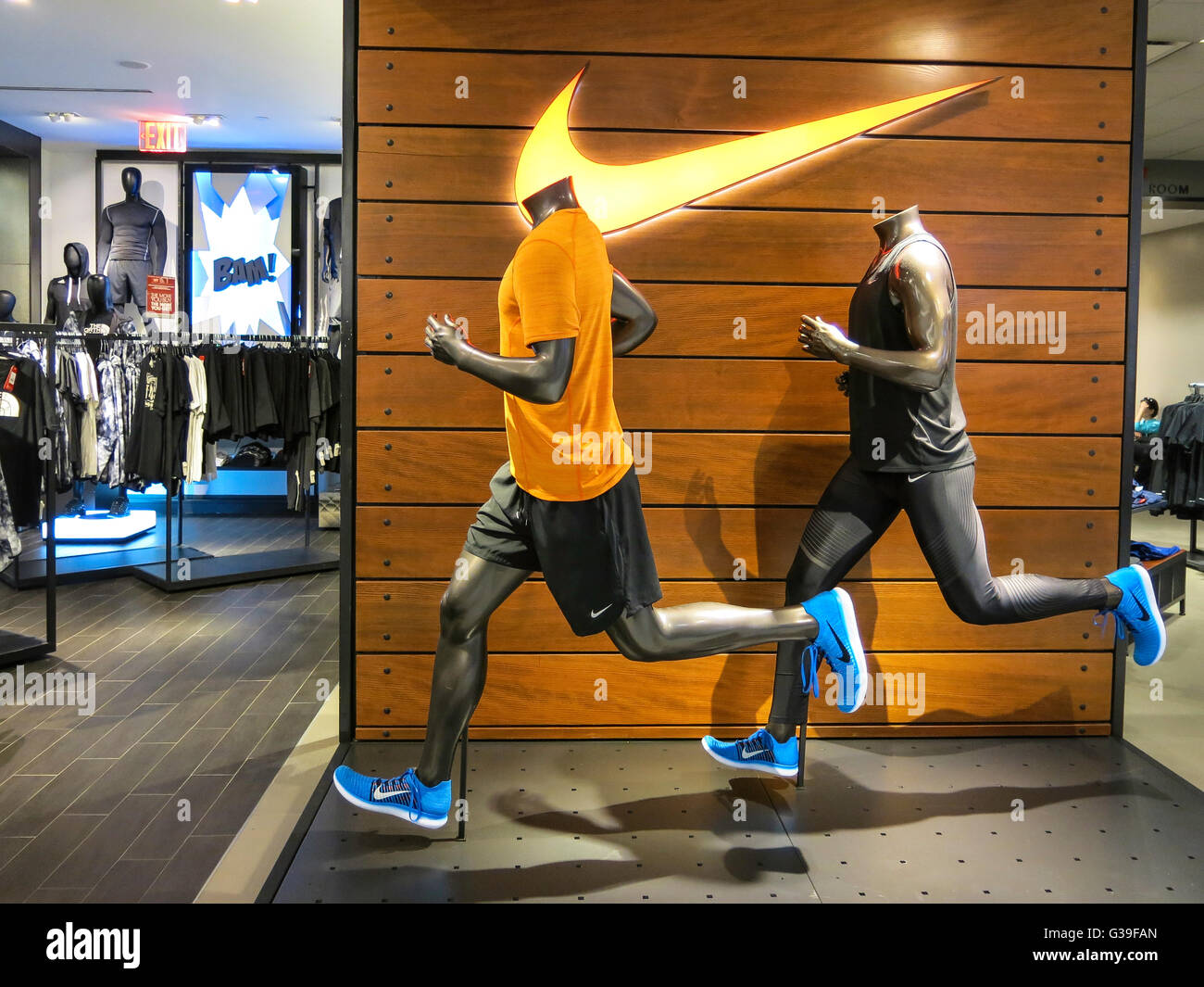 Nike Clothing for Women - Macy's