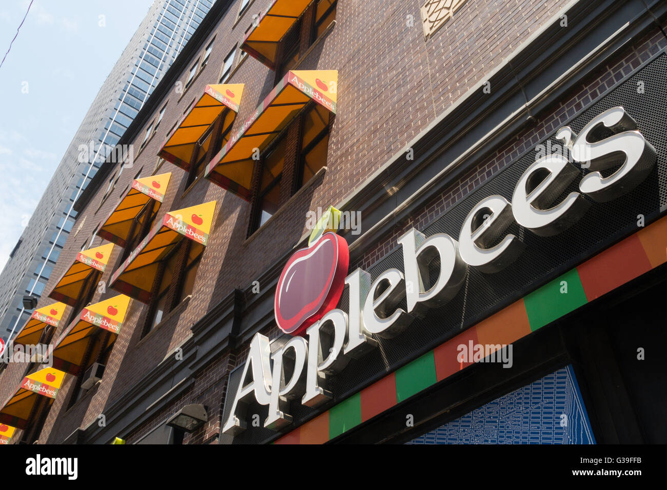 Applebee's Restaurant, Times Square, NYC Stock Photo Alamy