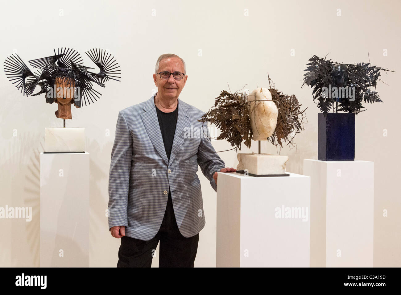 London, UK. 9 June 2016. Pictured: Spanish artist Manolo Valdes at the exhibition. Marlborough Fine Art present the exhibition Manolo Valdes: Recent Work, Paintings & Sculptures from 10 June to 16 July 2016. Stock Photo