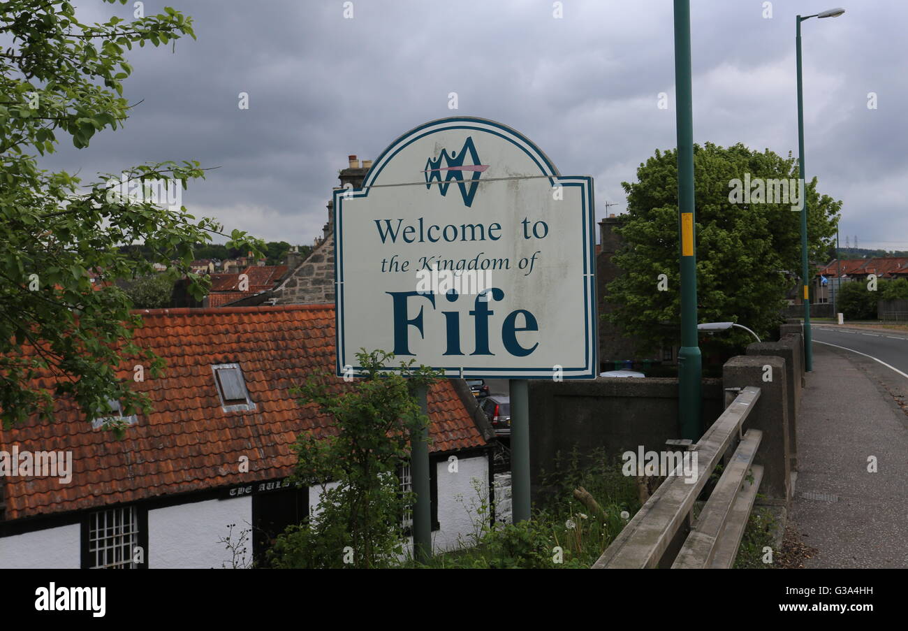 Welcome to the Kingdom of Fife sign Kincardine Fife Scotland  May 2016 Stock Photo
