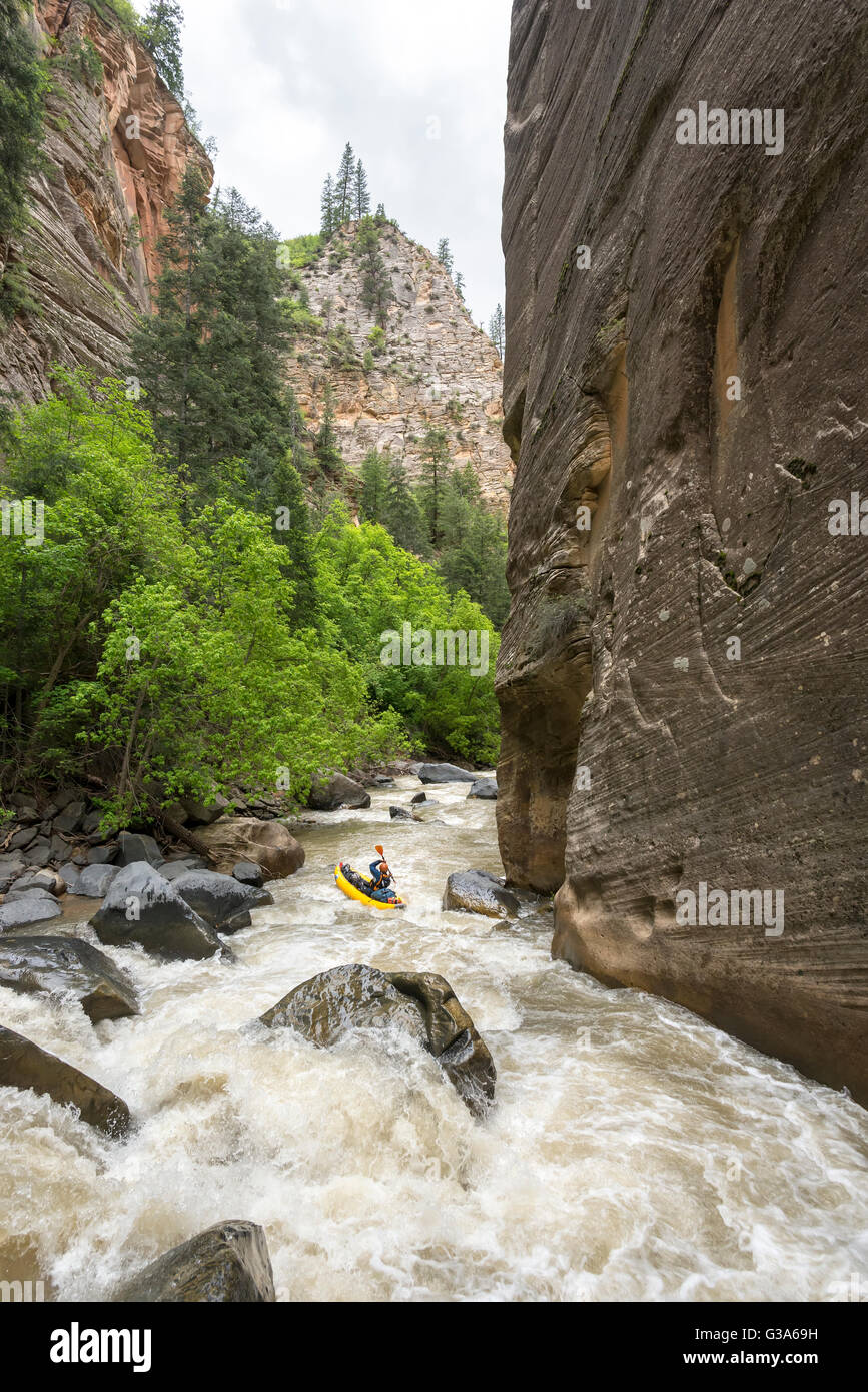 Deep narrow creek hires stock photography and images Alamy