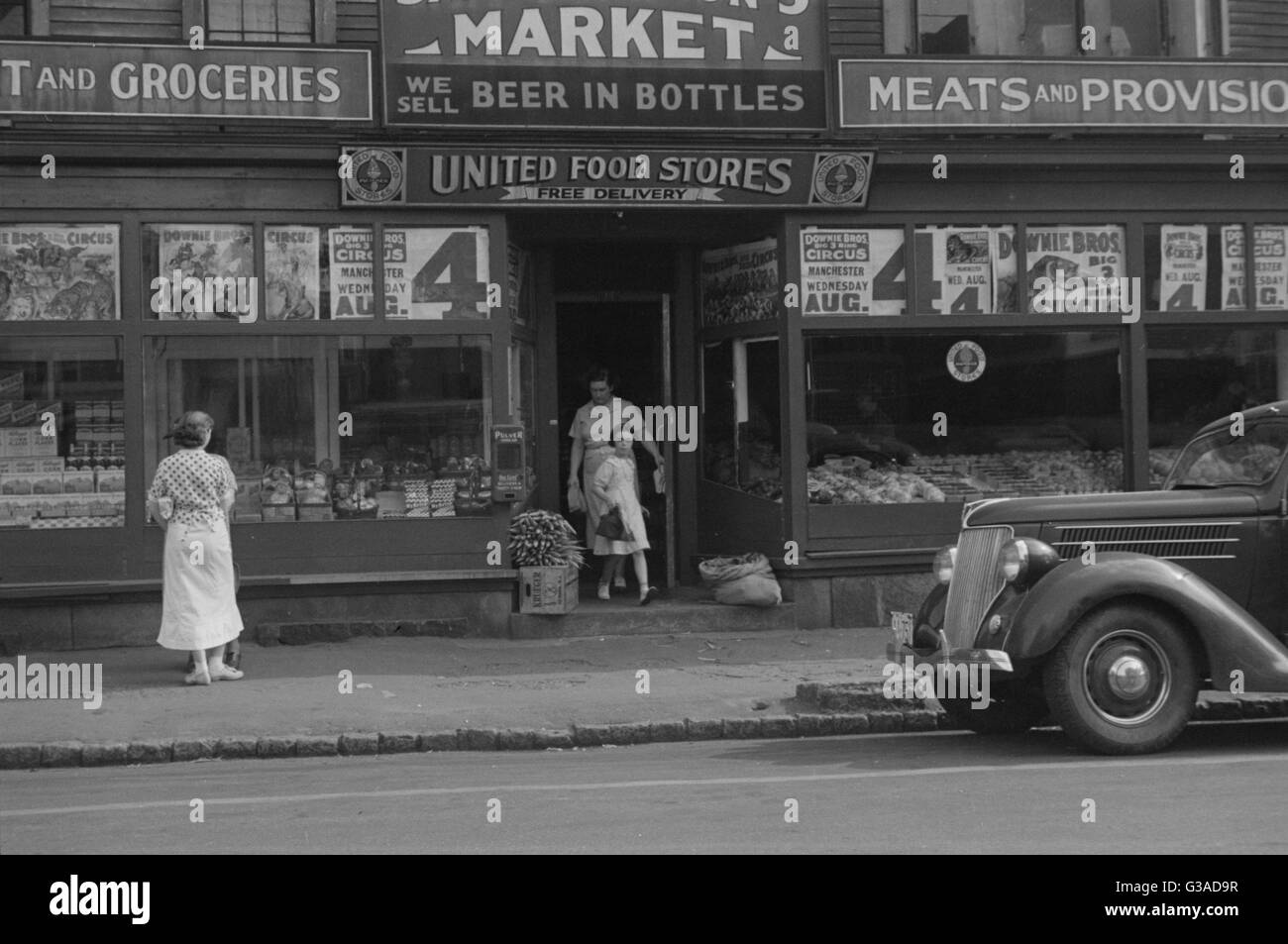 Market in Manchester, New Hampshire Stock Photo Alamy