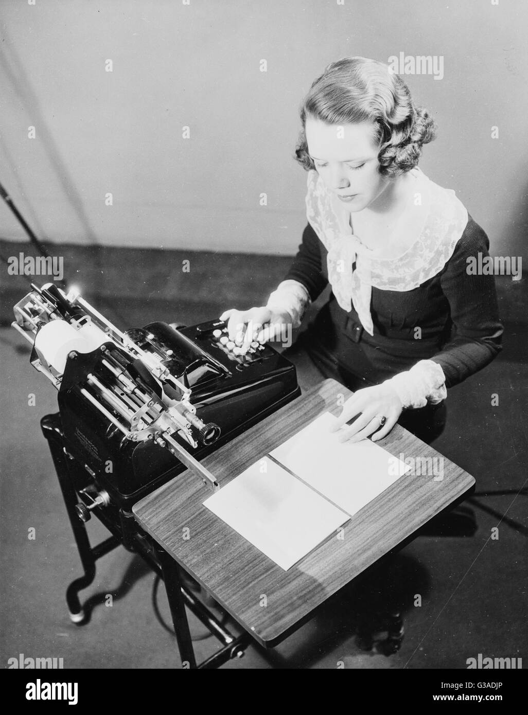 Adding machine hi-res stock photography and images - Alamy