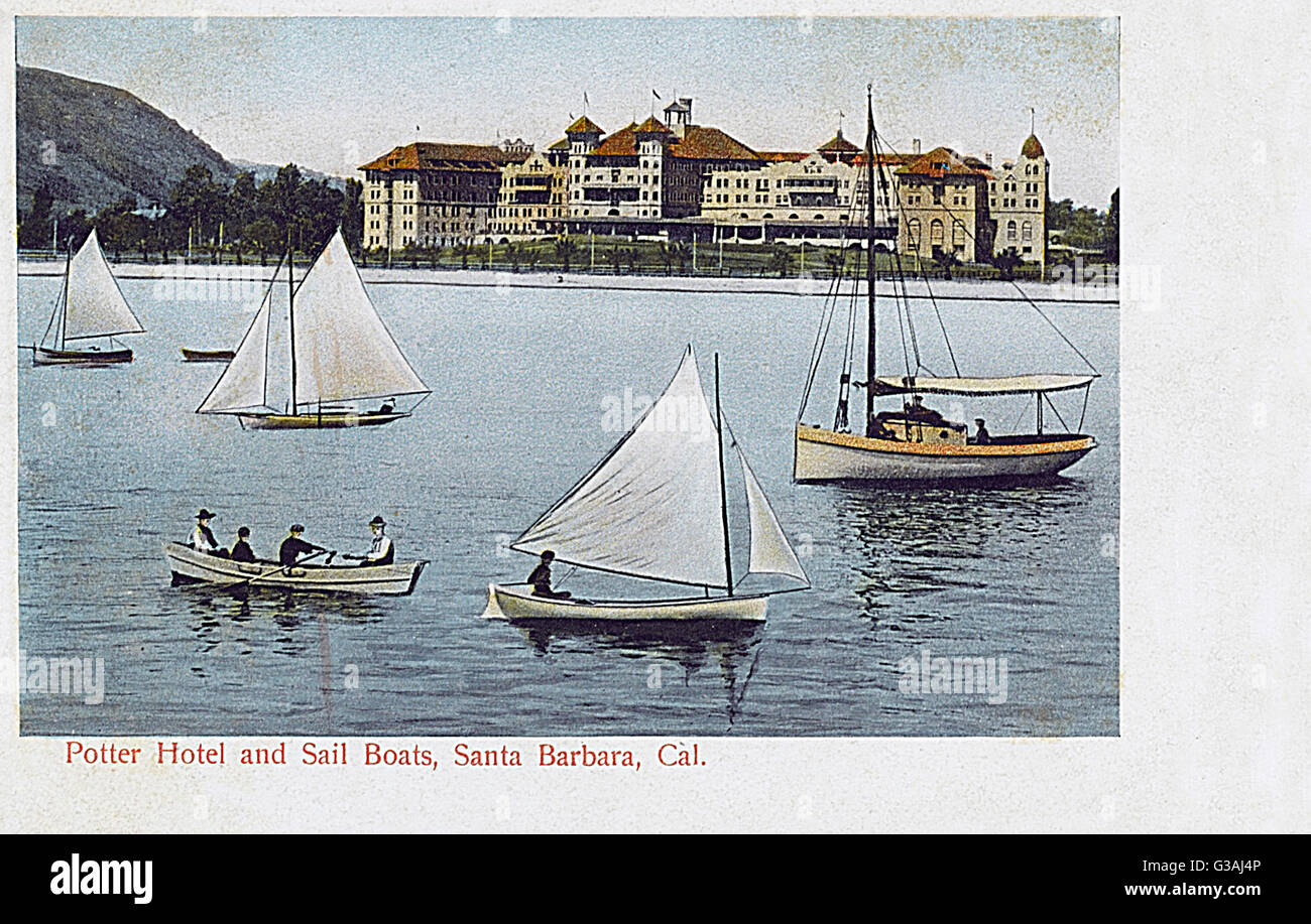 Sail Boats on the lake at the massive Potter Hotel and Grounds, Santa Barbara, California, USA. Six-and-a-half stories high with 390 guest rooms. On April 13th, 1921 the hotel burned to the ground in three hours following an electrical fault.     Date: ci Stock Photo
