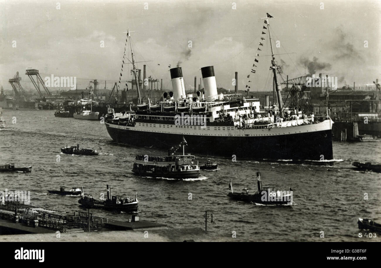 Passenger ships 1930s hires stock photography and images Alamy