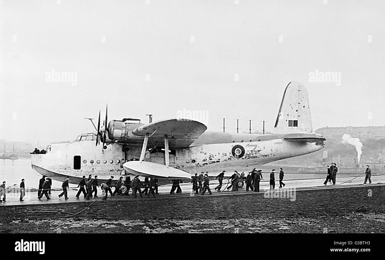 Sunderland flying boat hi-res stock photography and images - Alamy