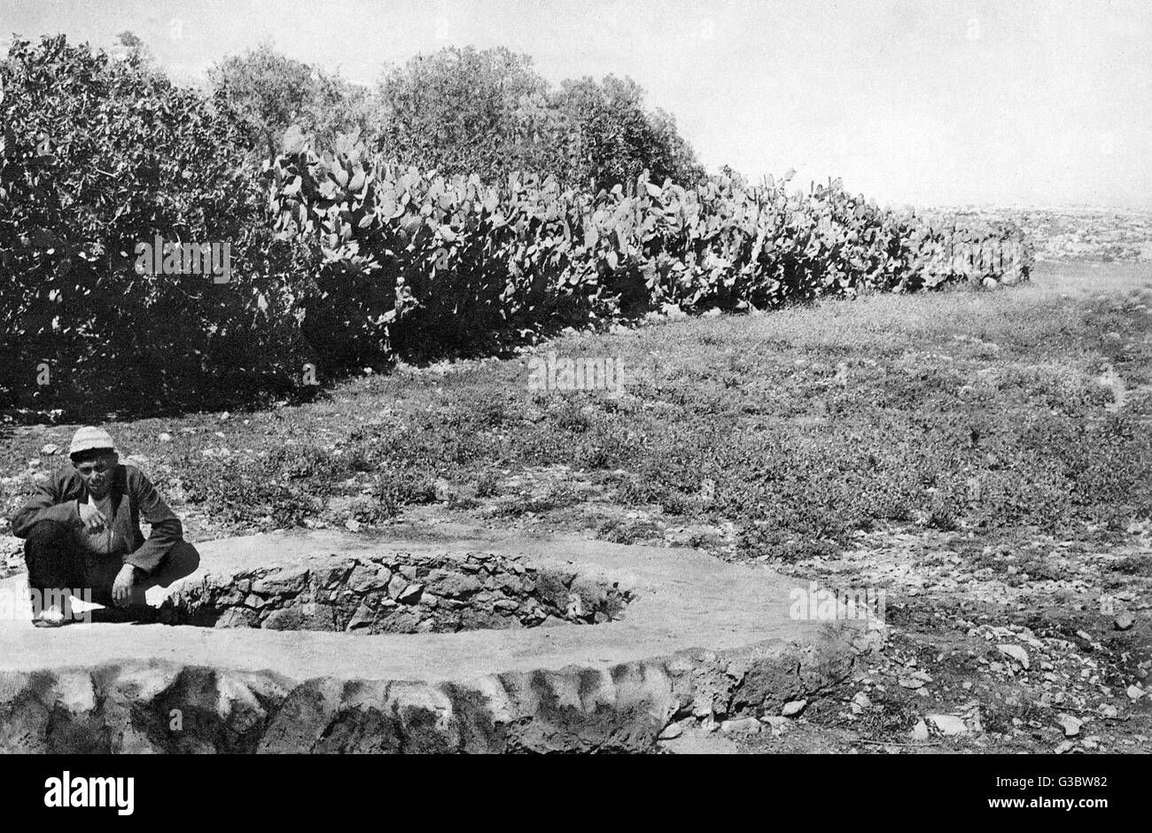 Land empty Black and White Stock Photos Images Alamy