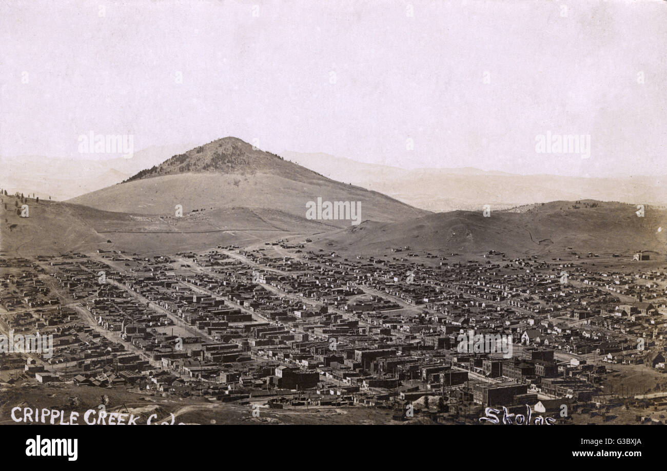 Aerial view of Cripple Creek, Colorado, USA. Date 1909 Stock Photo Alamy