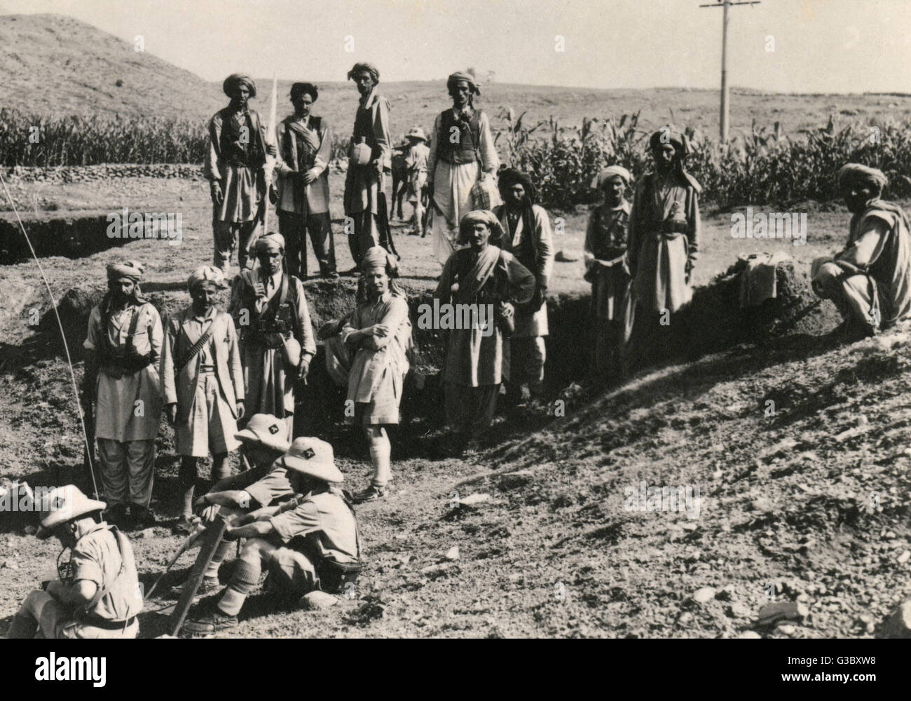 WW2 - British Majorcoats and Khassadars at Chitral Stock Photo