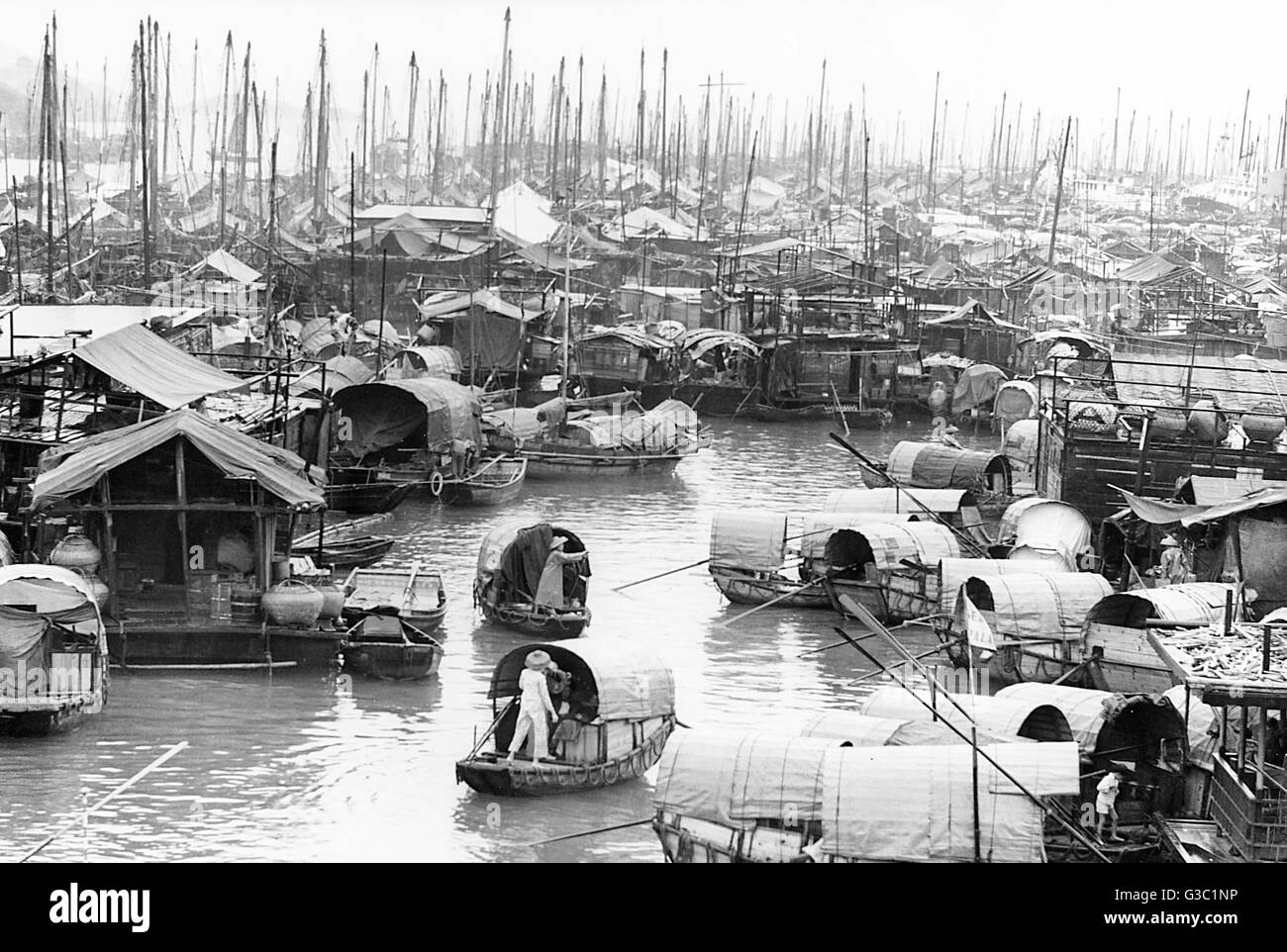 Boat people, Aberdeen, Hong Kong, China Stock Photo