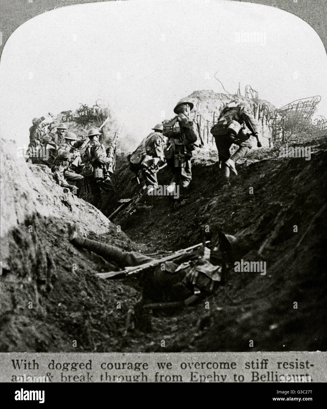 WW1 - British Soldiers overcoming resisitance and breaking through the German line between Epehy and Bellicourt in France.     Date: circa 1917 Stock Photo