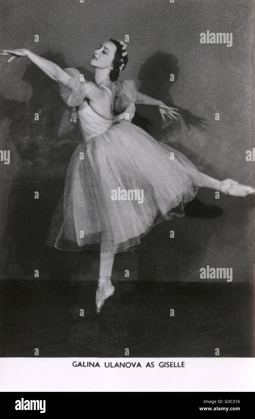 Galina Ulanova (1910-1998), Russian Ballerina in the role of Giselle.     Date: circa 1930s Stock Photo
