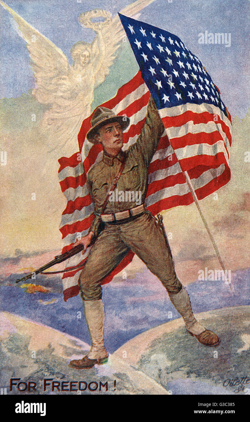 WW1 - 'For Freedom' - USA enters the war - patriotic postcard featuring a gallant doughboy scaling the peak of freedom and unfurling the stars and stripes.     Date: circa 1917 Stock Photo