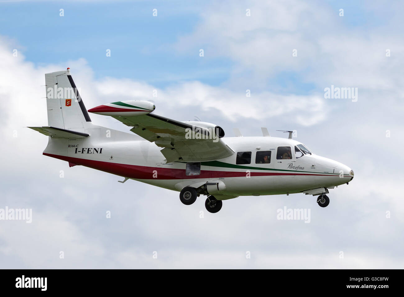 sfærisk sammenhængende skarp Italian built Piaggio P-166C twin-engine light aircraft I-FENI Stock Photo  - Alamy