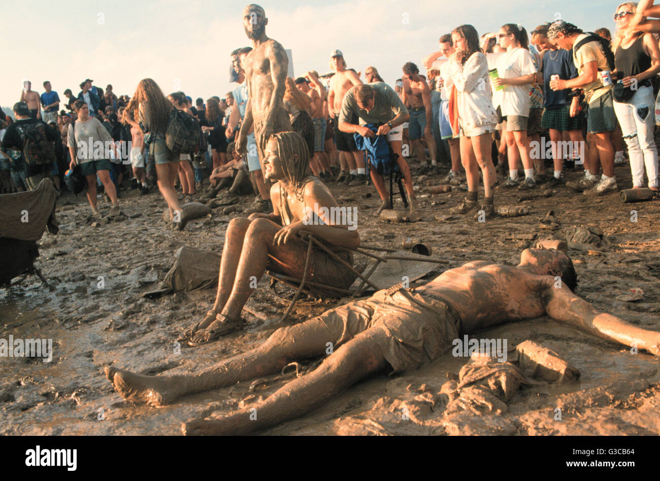 Woodstock 99, mud seeking concert goers enjoying the concert, Stock Photo