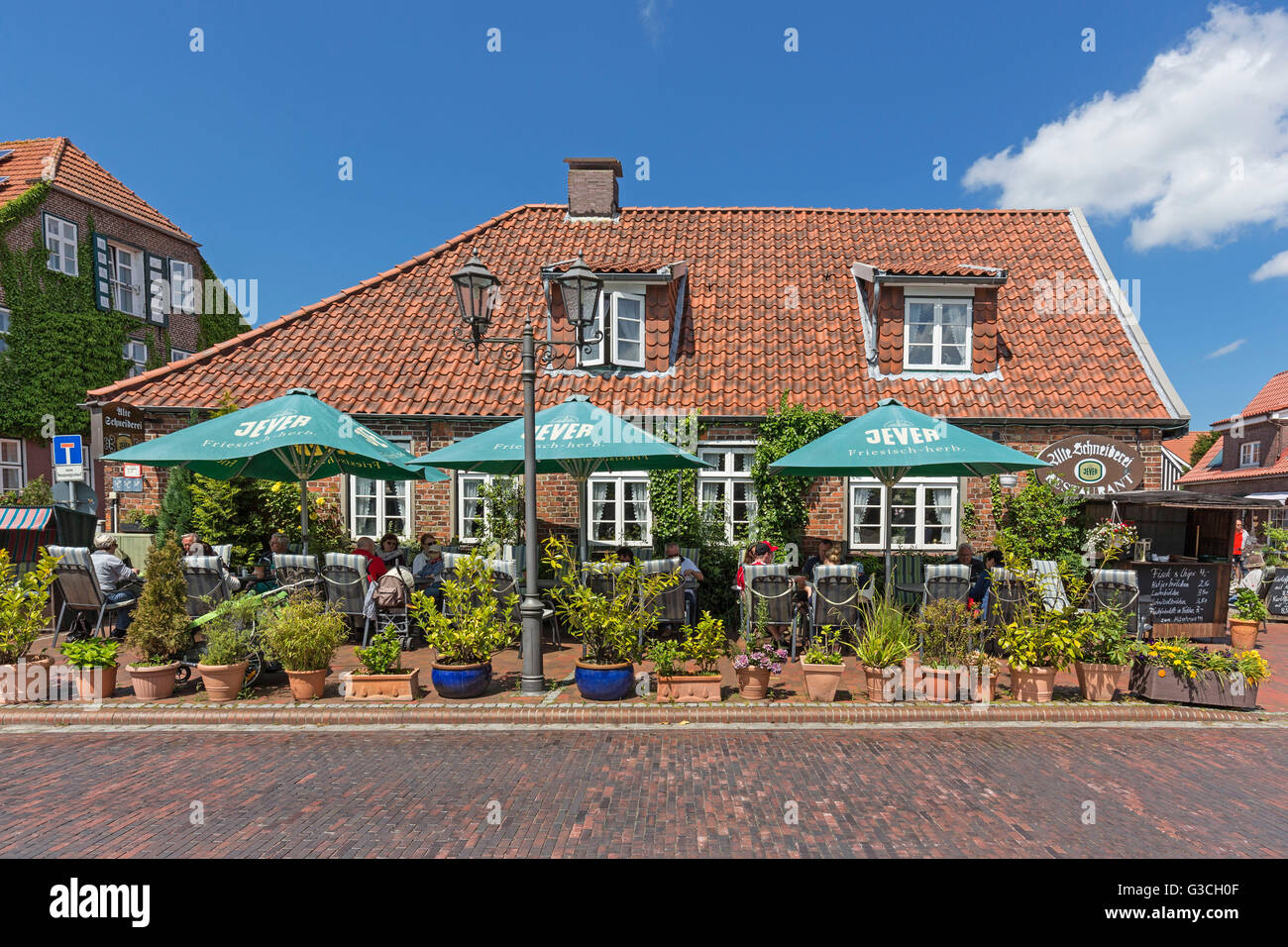 Restaurant 'Alte Schneiderei' in Hooksiel, district of the municipality Wangerland, district of Friesland, Stock Photo