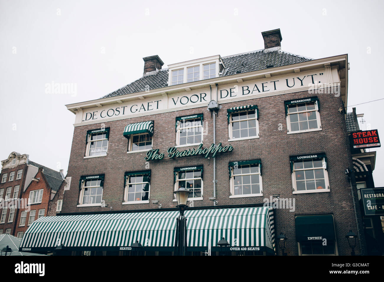 Amsterdam, Netherlands, Old Town, The Bulldog, allegedly the city's first coffee  shop, canabis trade, sale Stock Photo - Alamy