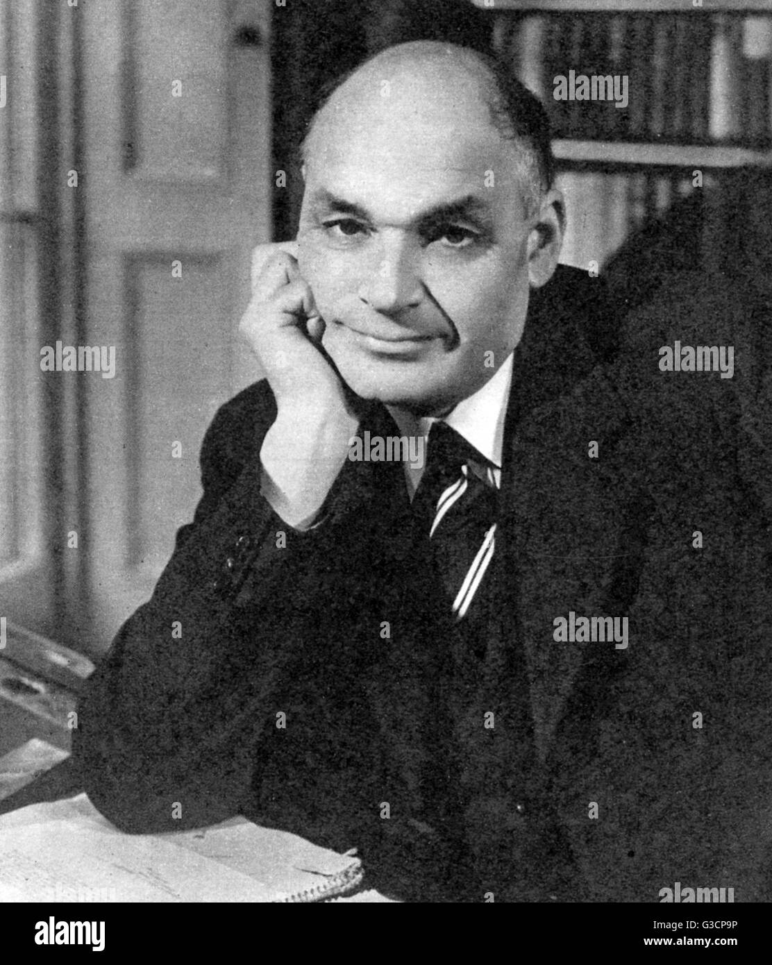 Sir Arthur Bryant Stock Photo Alamy