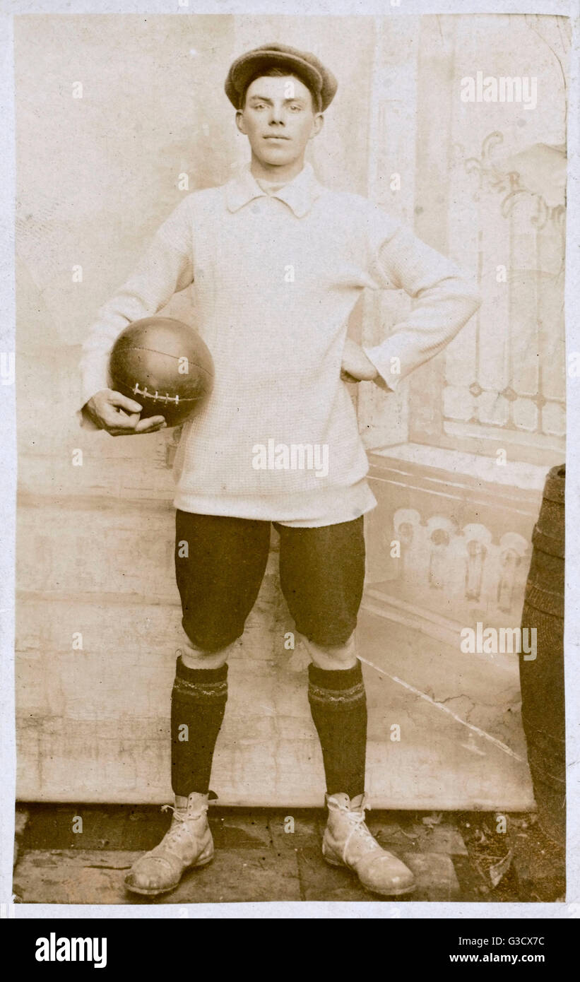 1900 top soccer ball