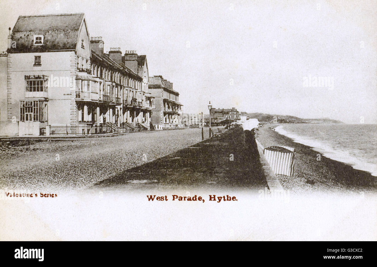 Hythe, Kent The West Parade and Beach Stock Photo Alamy