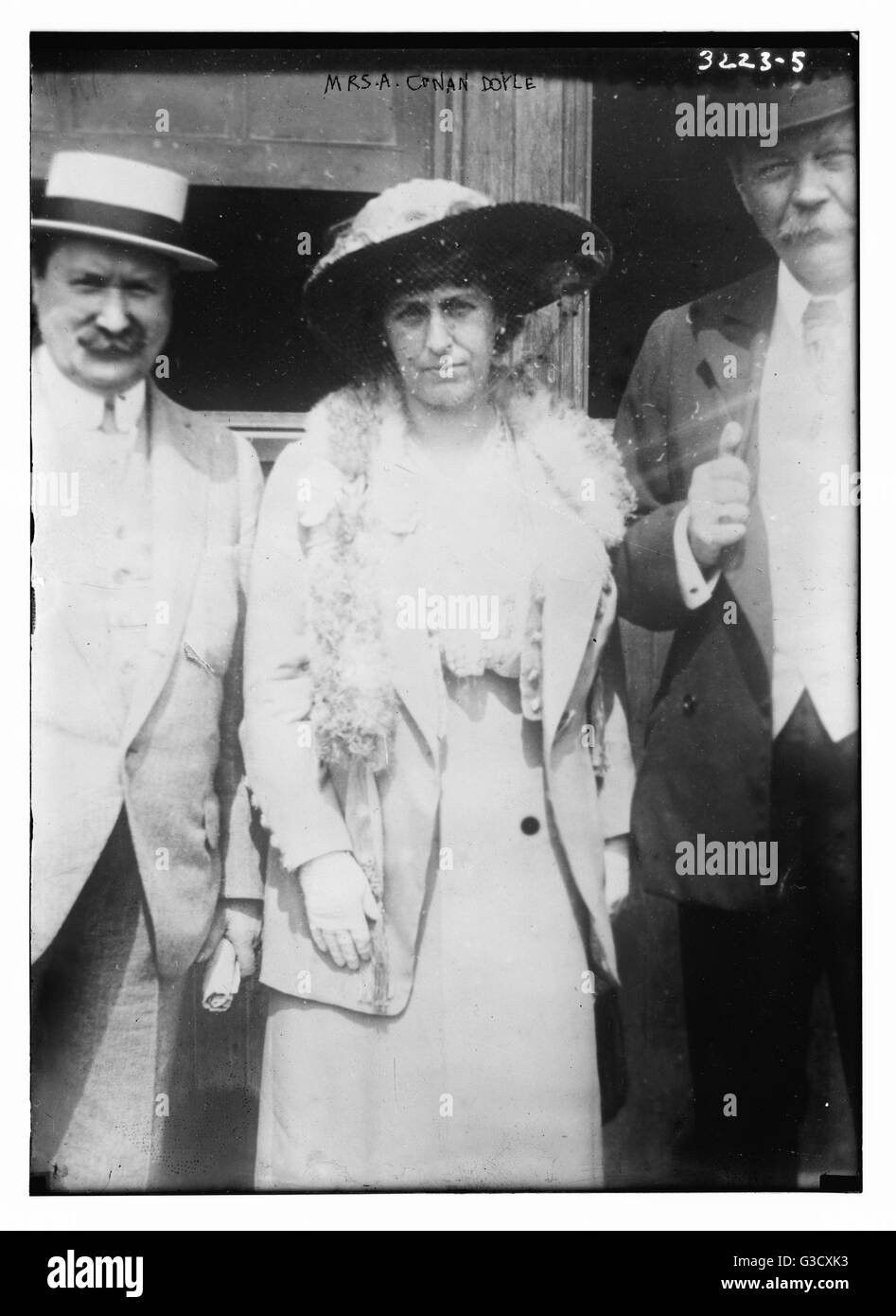 Arthur Conan Doyle with second wife, Jean Elizabeth Leckie Stock Photo