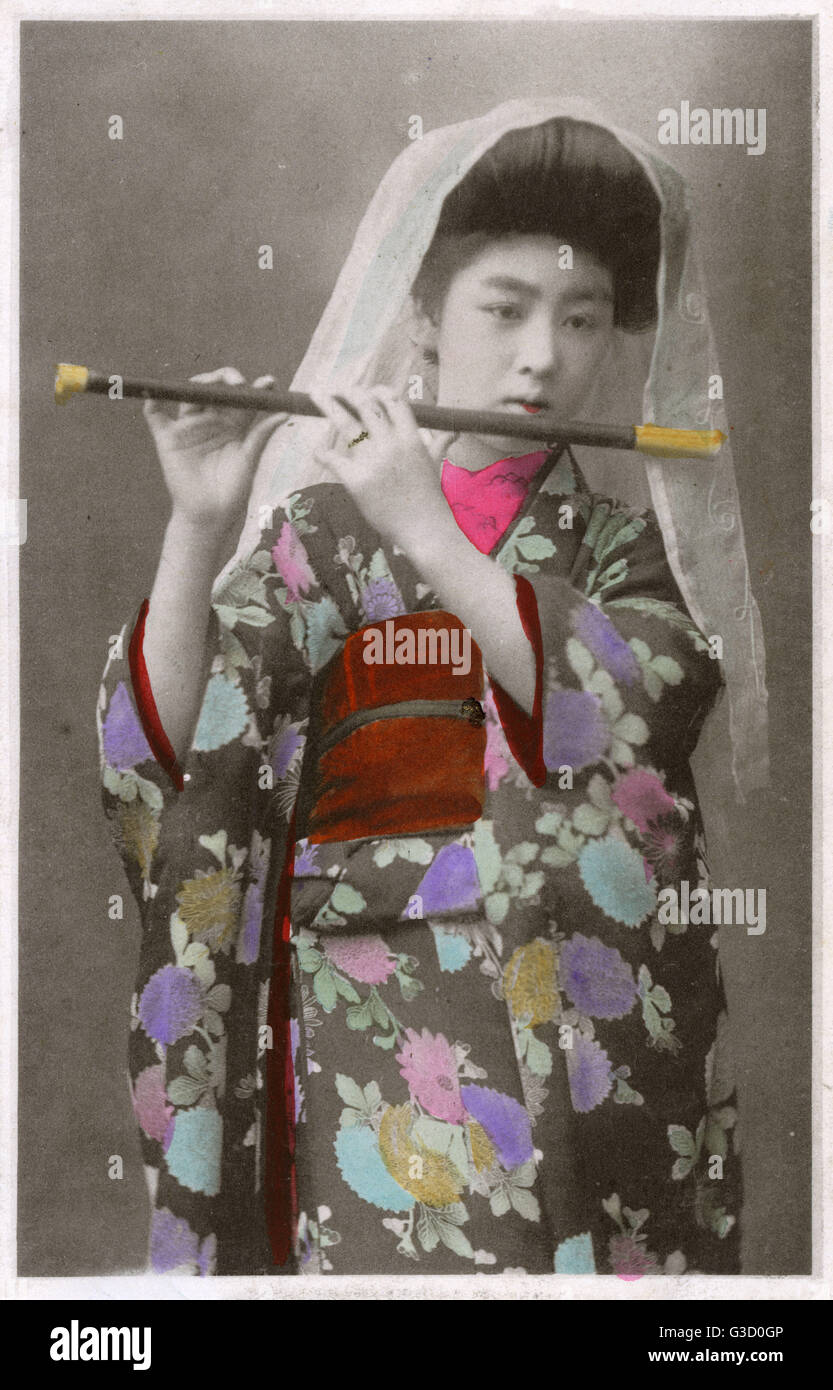 Japanese flute hi-res stock photography and images - Alamy