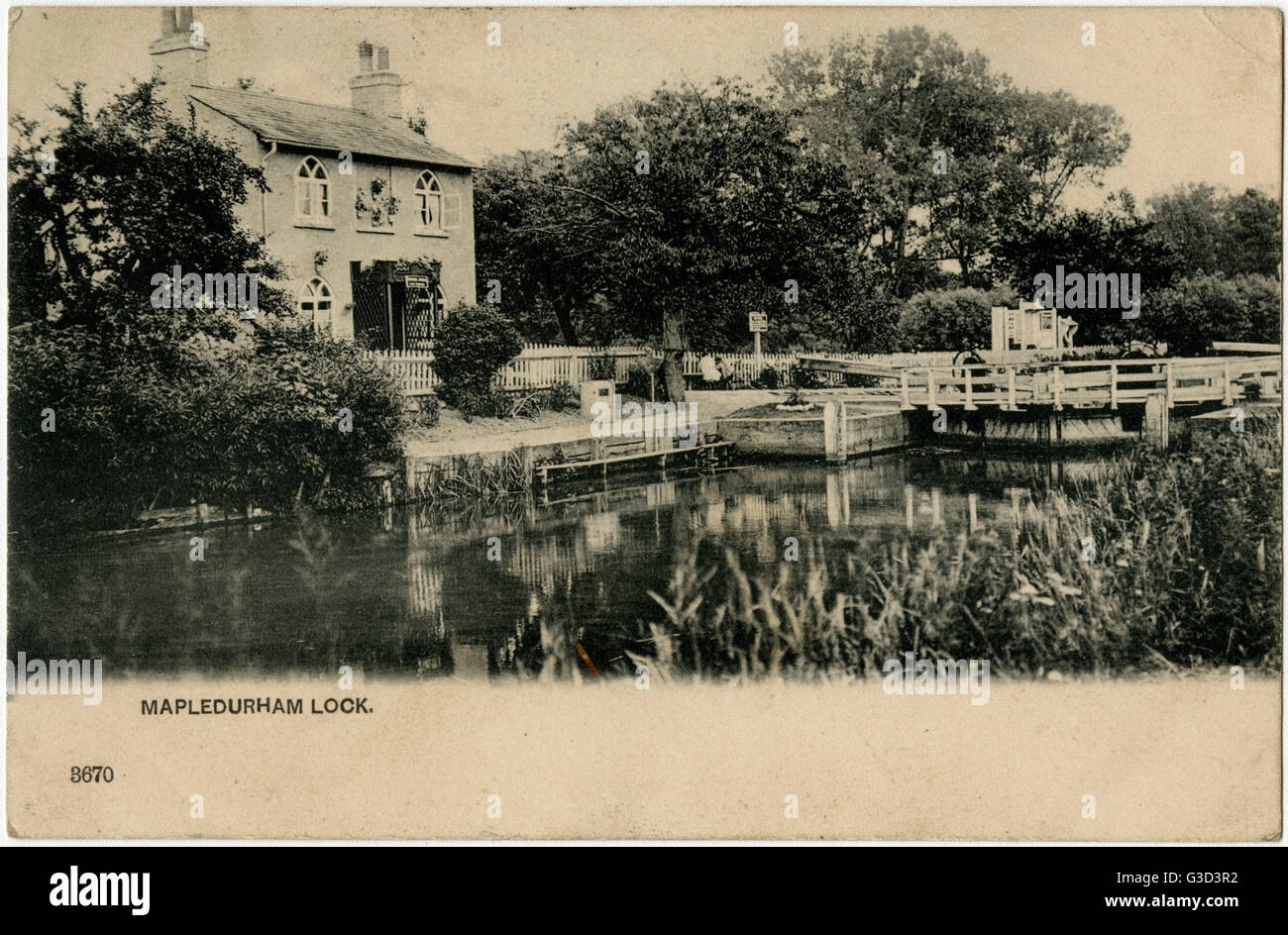 Mapledurham Lock, Berkshire Stock Photo