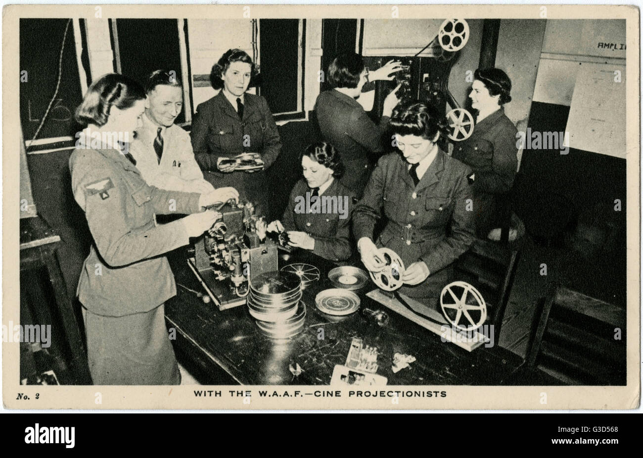 WW2 - With the W.A.A.F. - Cine Projectionists Stock Photo