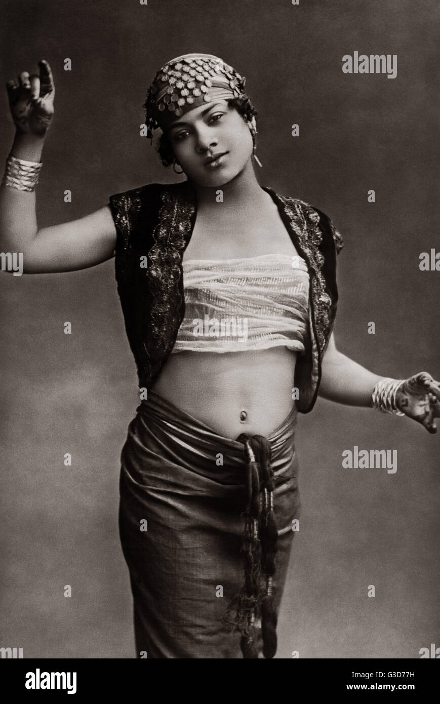 Egyptian Dancer, Egypt, circa 1910 Stock Photo