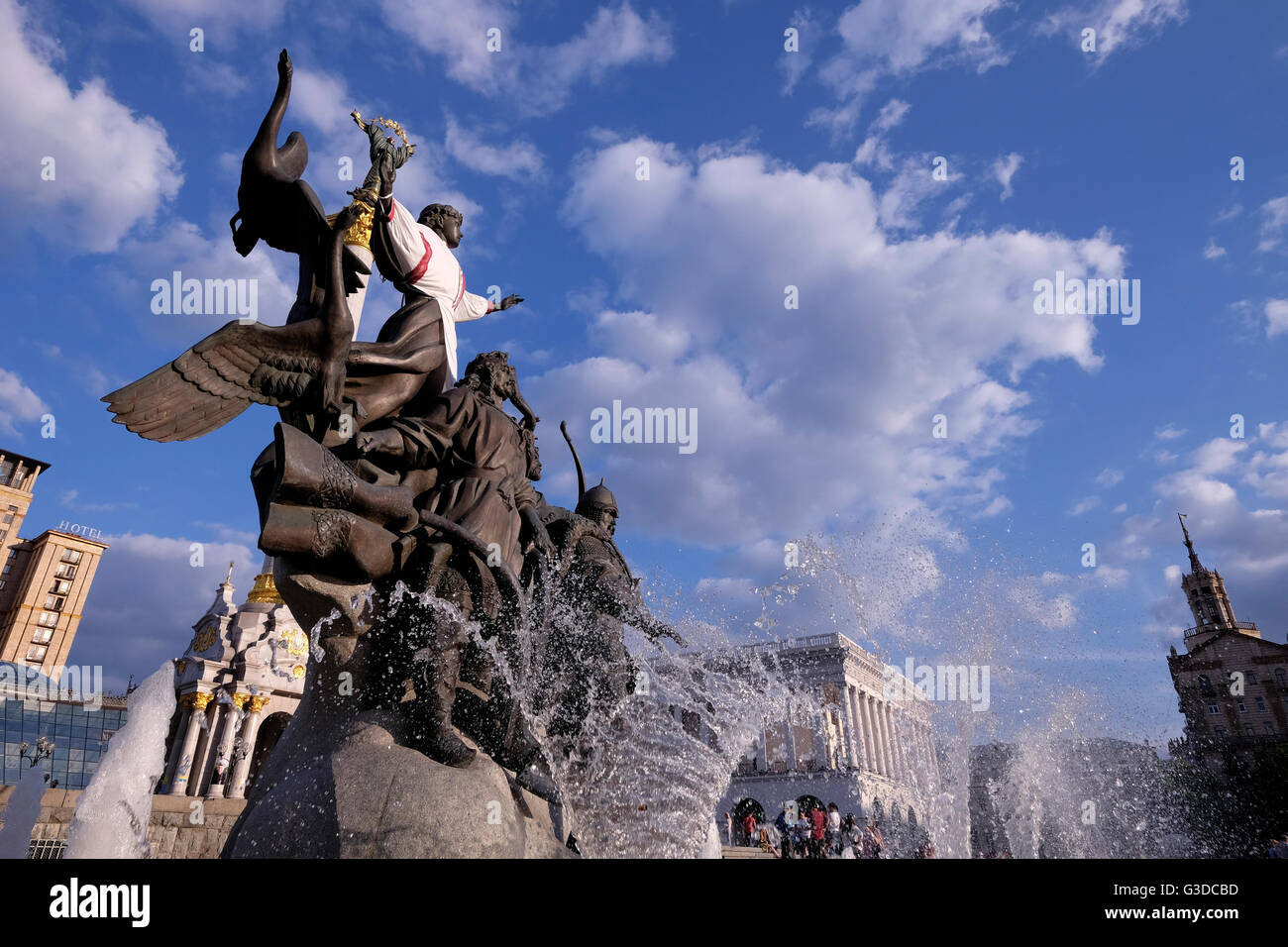 Statues of Kyi, Shchek and Khoryv the three legendary brothers along