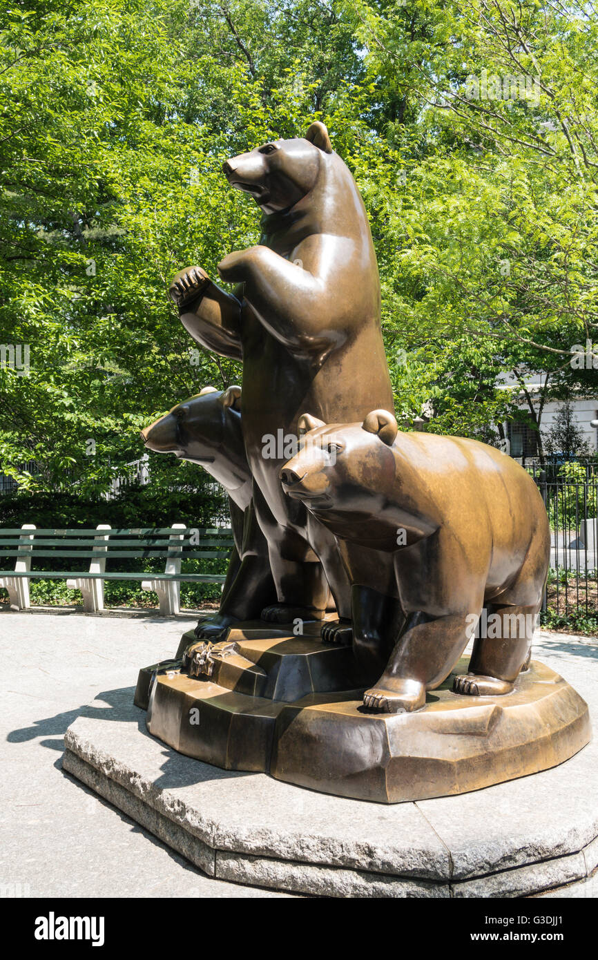 The Group of Bears Statue, Central Park, NYC Stock Photo Alamy