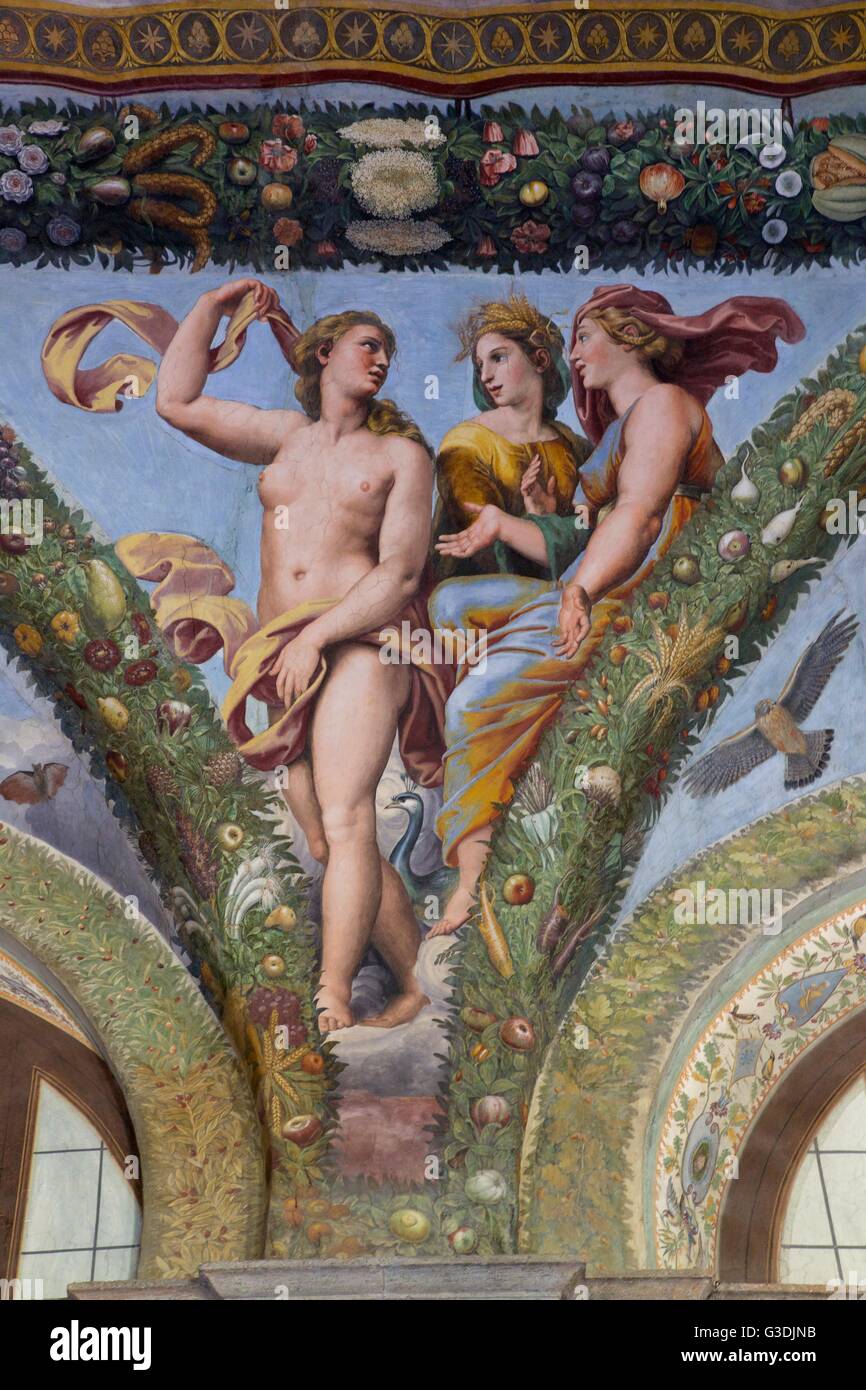 Venus, Ceres and Juno, 1517-1518, Loggia of Cupid and Psyche, Villa Farnesina, Rome, Italy, Europe Stock Photo