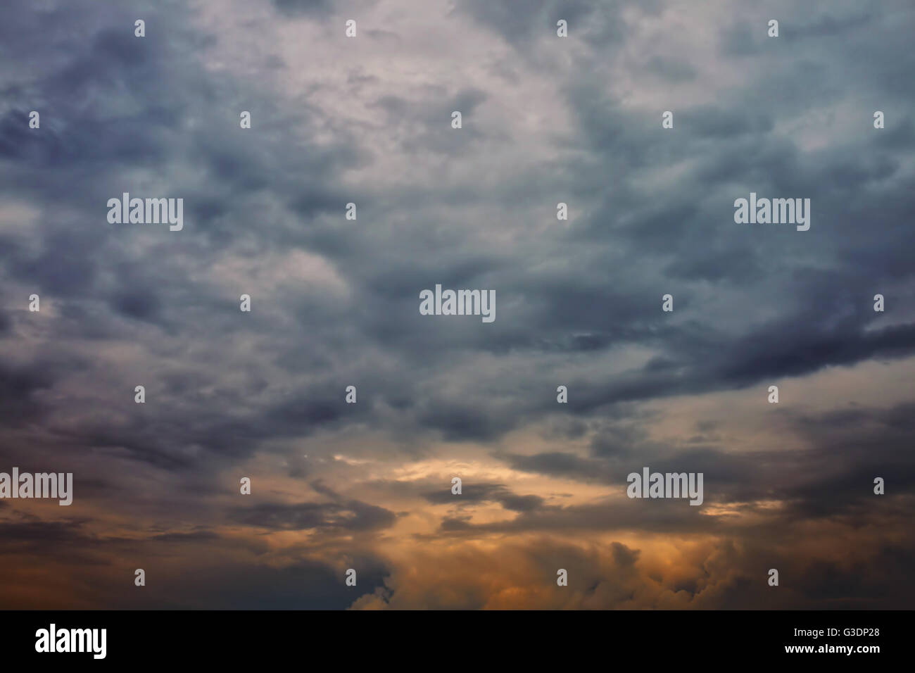 Dramatic cloudy sky with dark storm clouds Stock Photo - Alamy