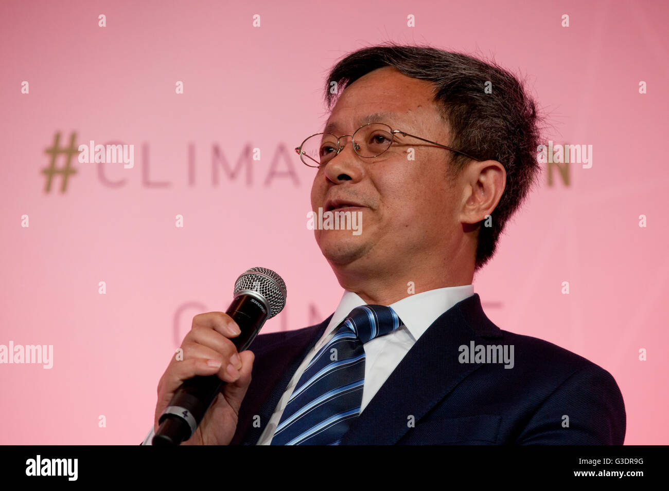 Xiliang Zhang, Director of the Institute of Energy, Environment and Economy, Tsinghua University Stock Photo