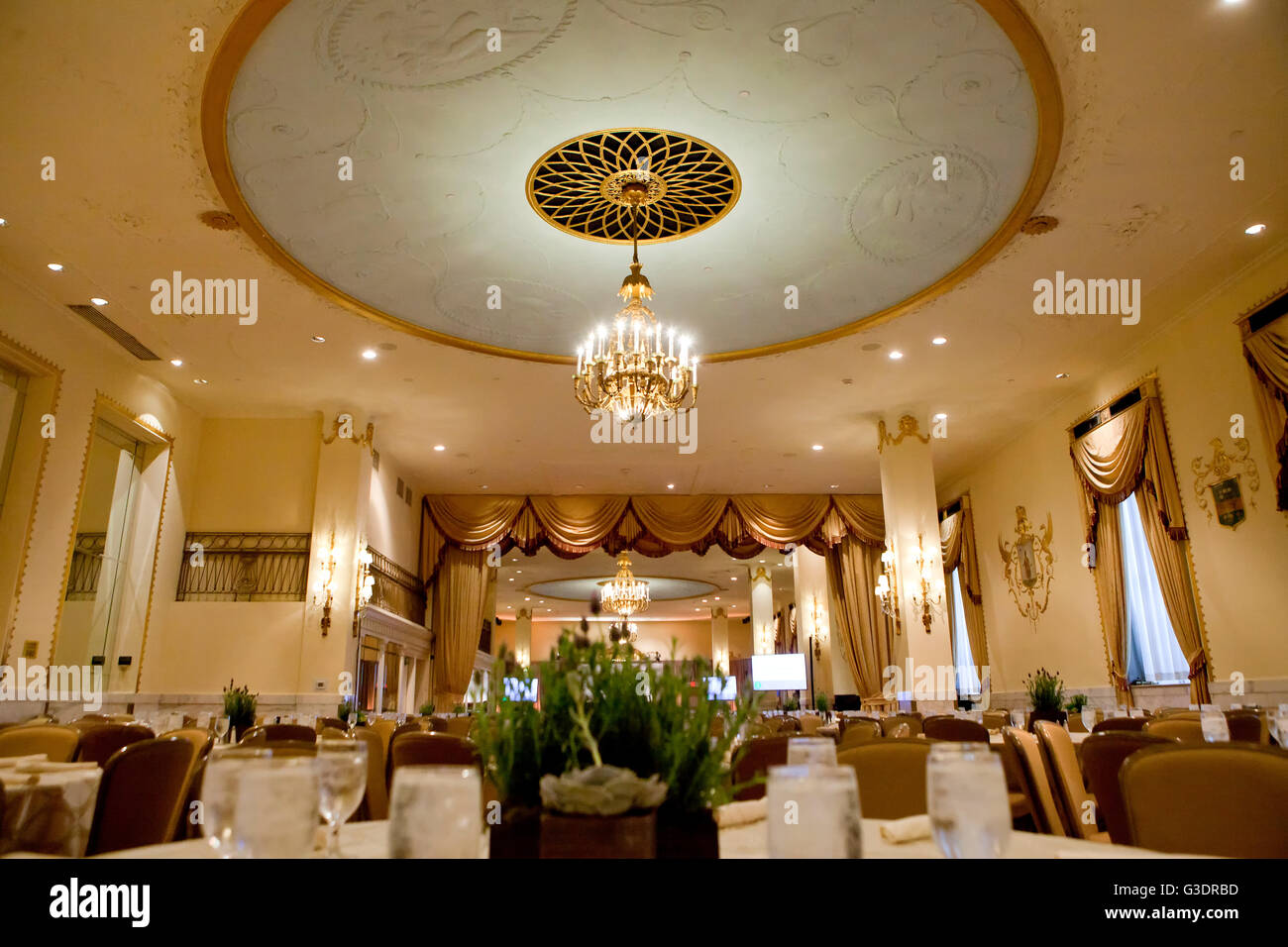 Banquet Hall Stock Photos Banquet Hall Stock Images Alamy
