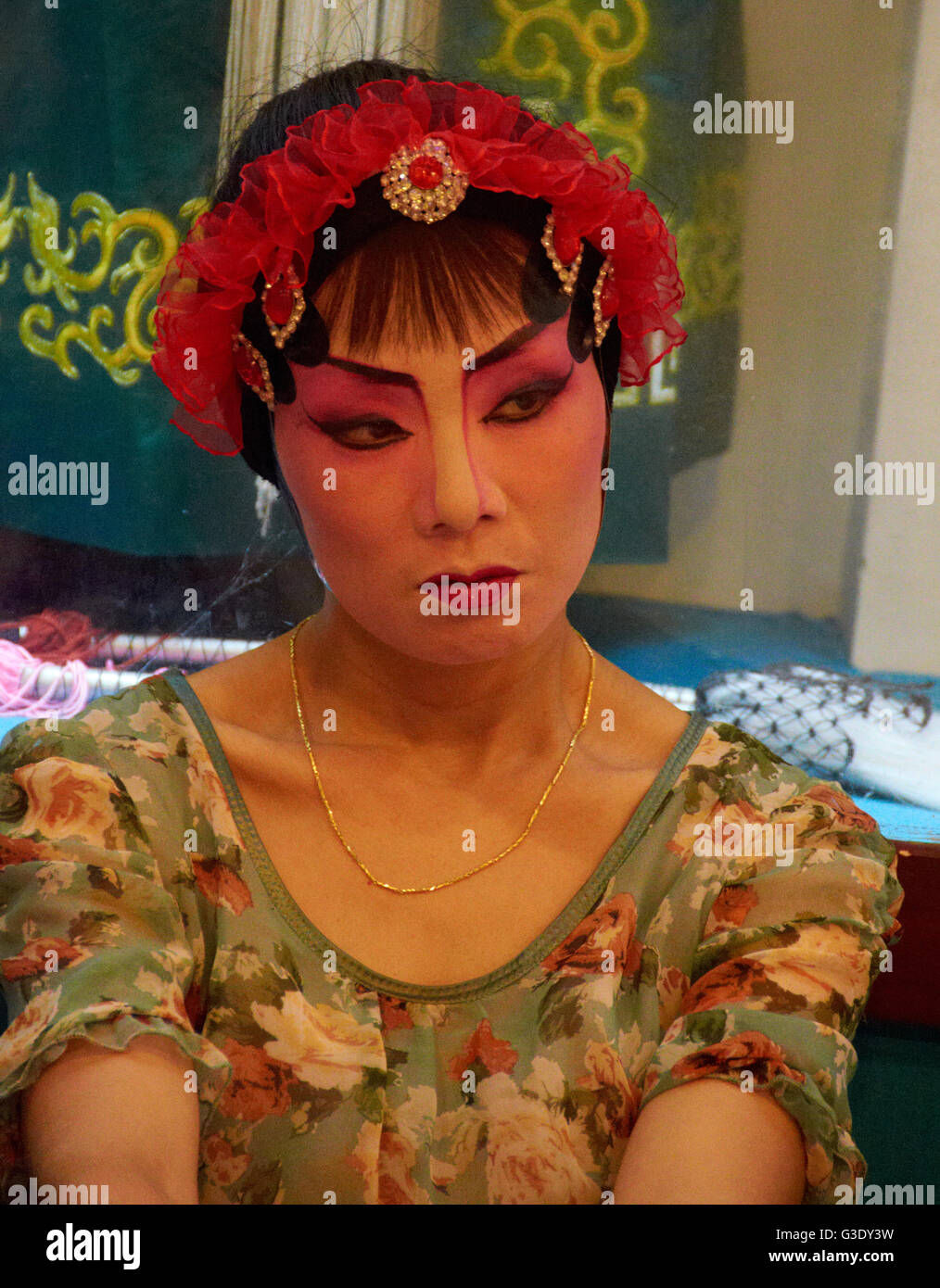 China Sichuan Opera Stock Photo Alamy