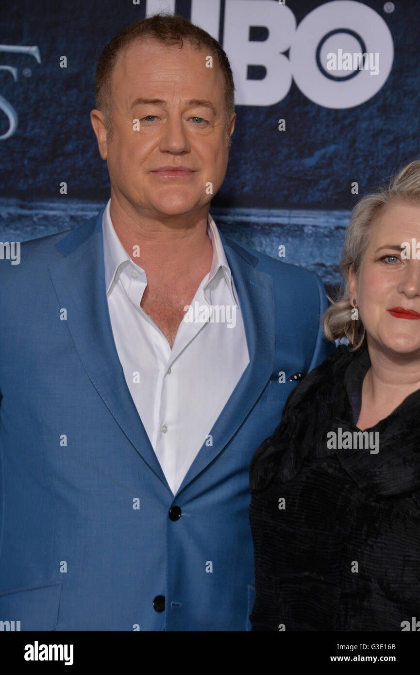 Owen teale hi-res stock photography and images - Alamy