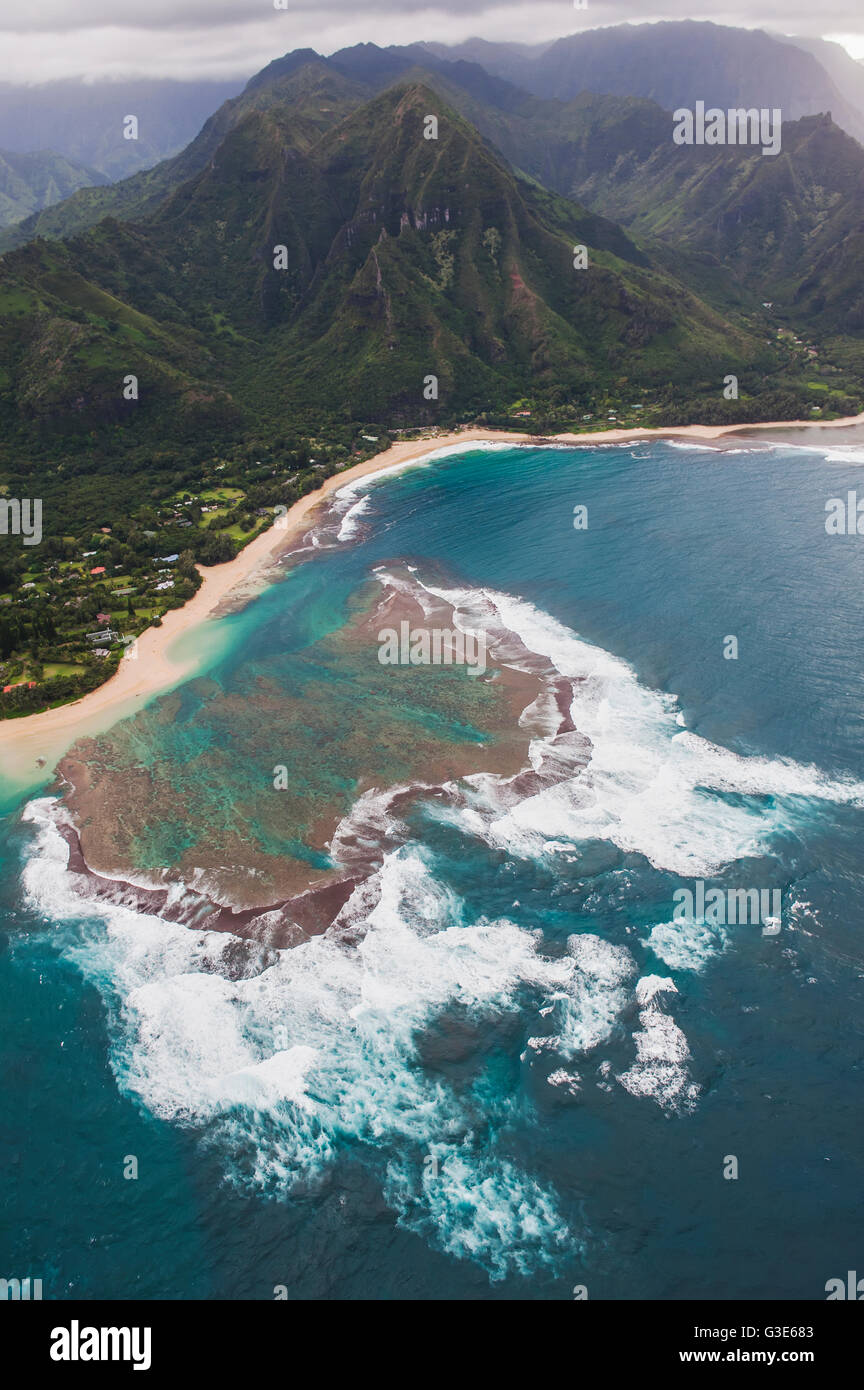 Aerial view of kauai hi-res stock photography and images - Alamy
