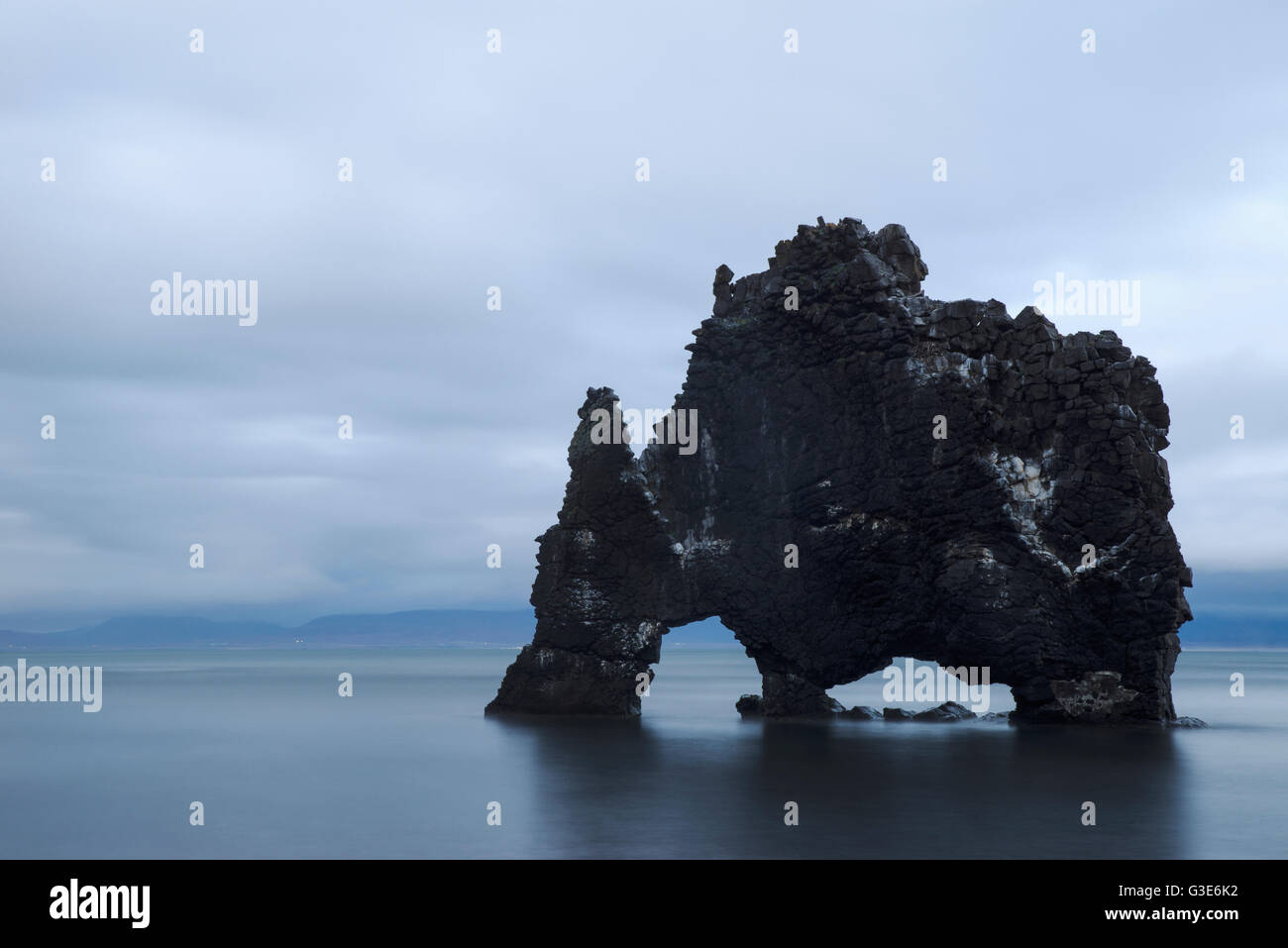 The sea stack known as Hvitserkur; Iceland Stock Photo - Alamy