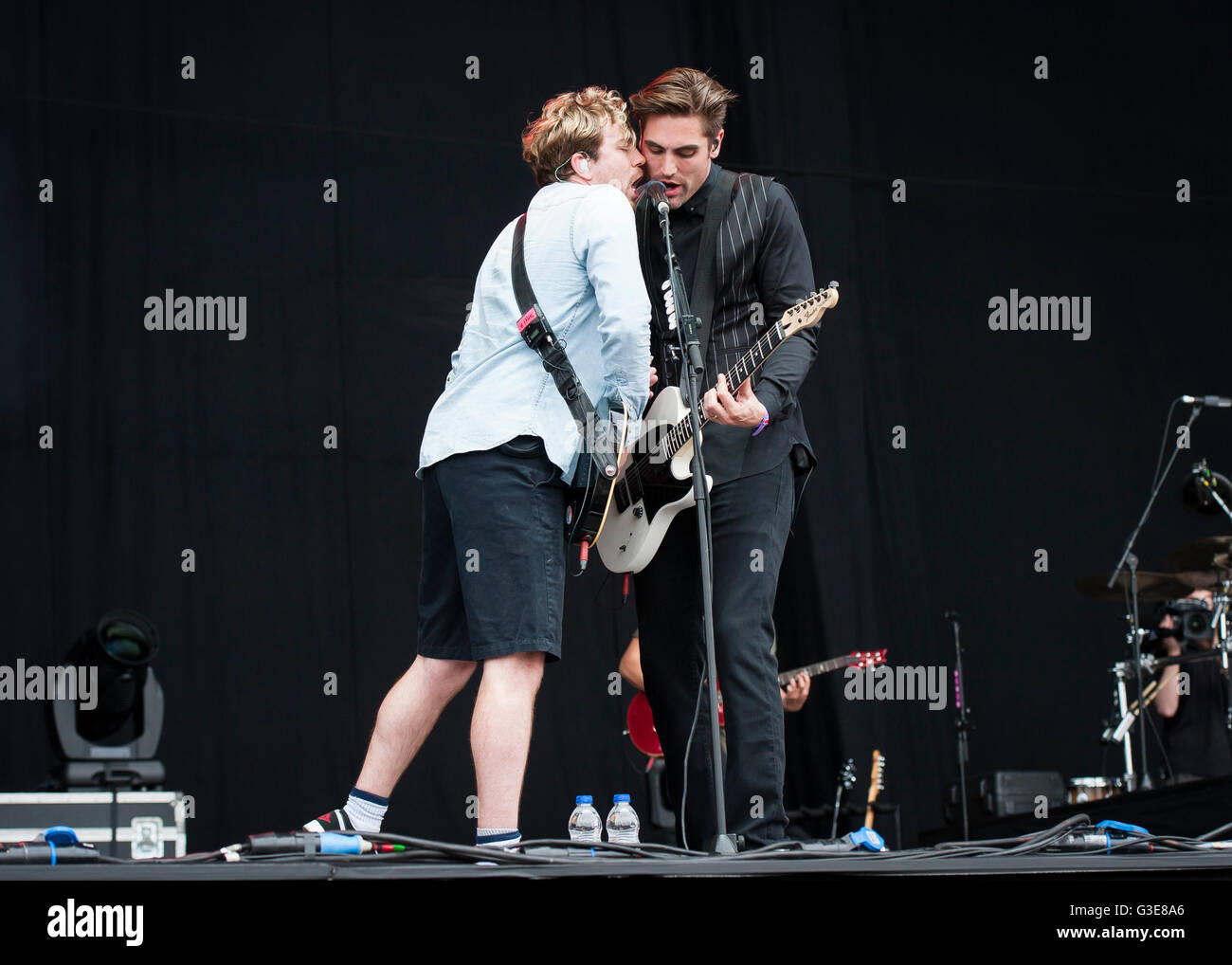 James Bourne (left) and Charlie Simpson from Busted, perform on stage