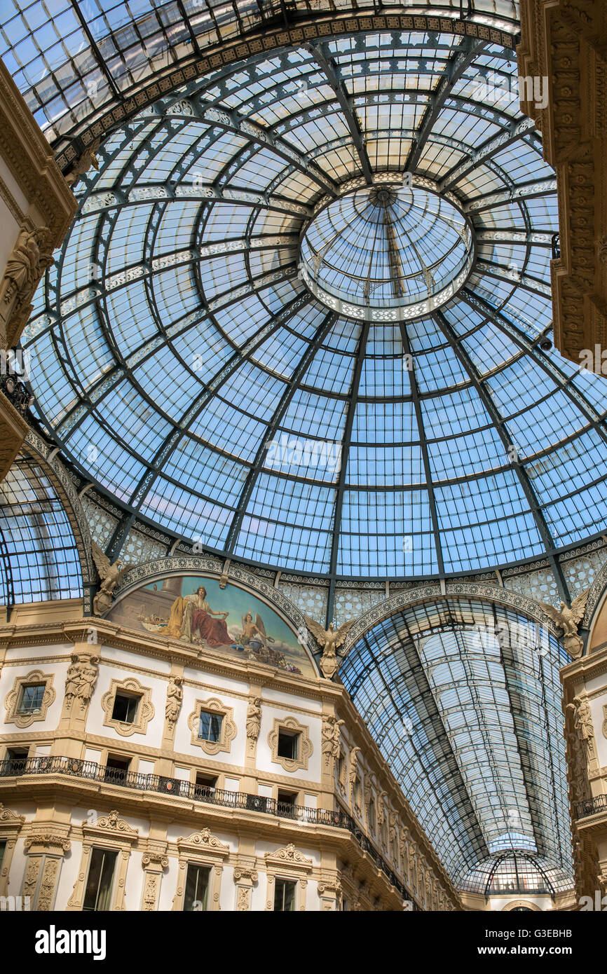 Galleria vittorio emanuele ii hi-res stock photography and images - Alamy