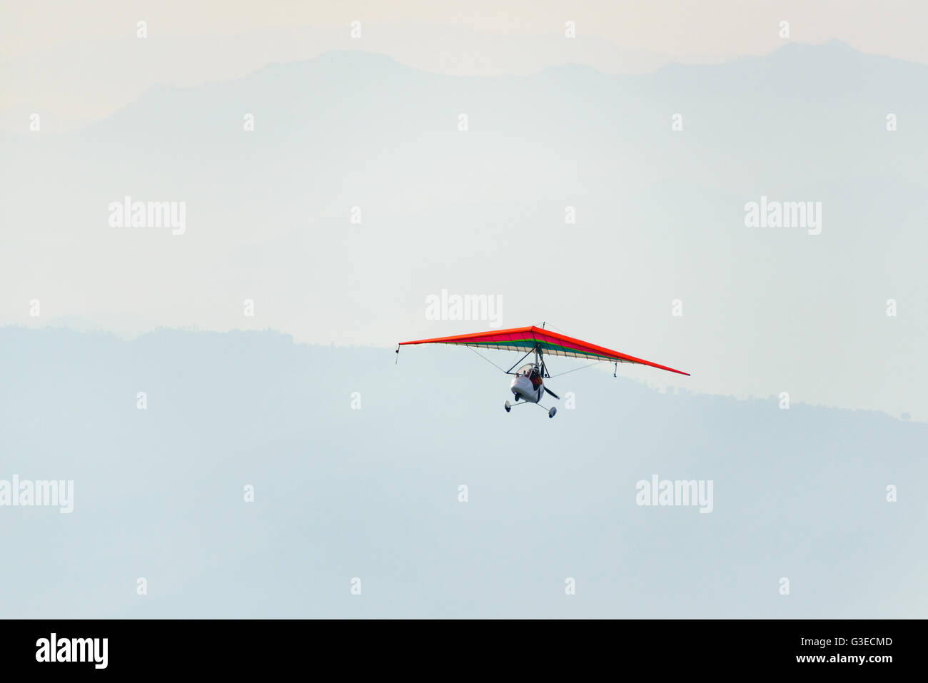 Ultralight aircraft flying in the Pokhara region, Nepal Stock Photo
