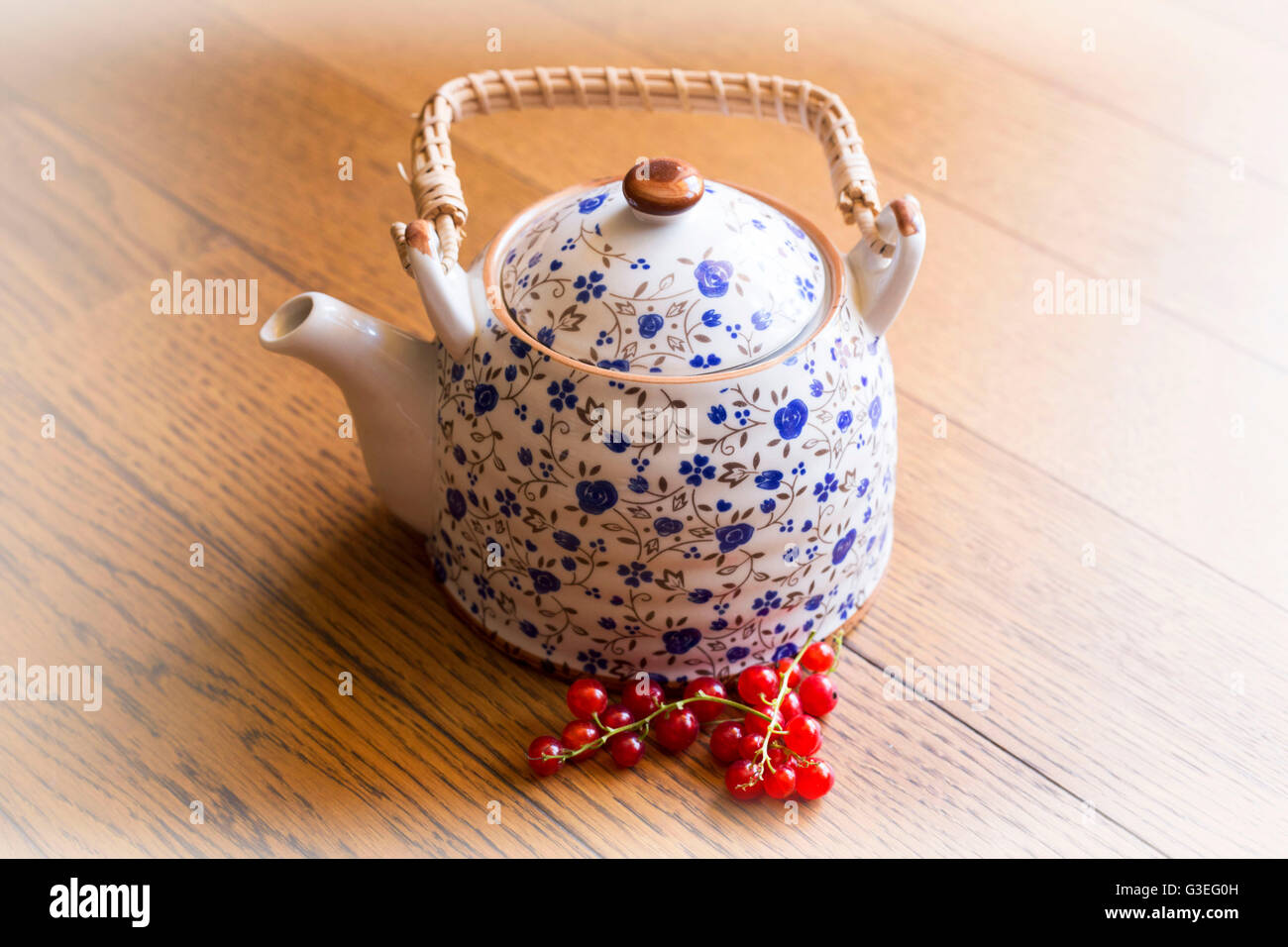 ceramic tea pot Stock Photo Alamy