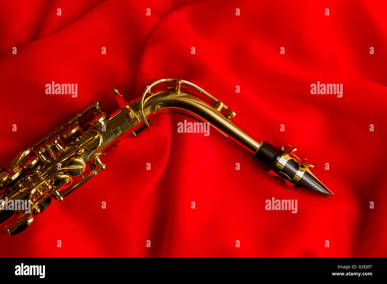 Saxophone mouthpiece hires stock photography and images Alamy