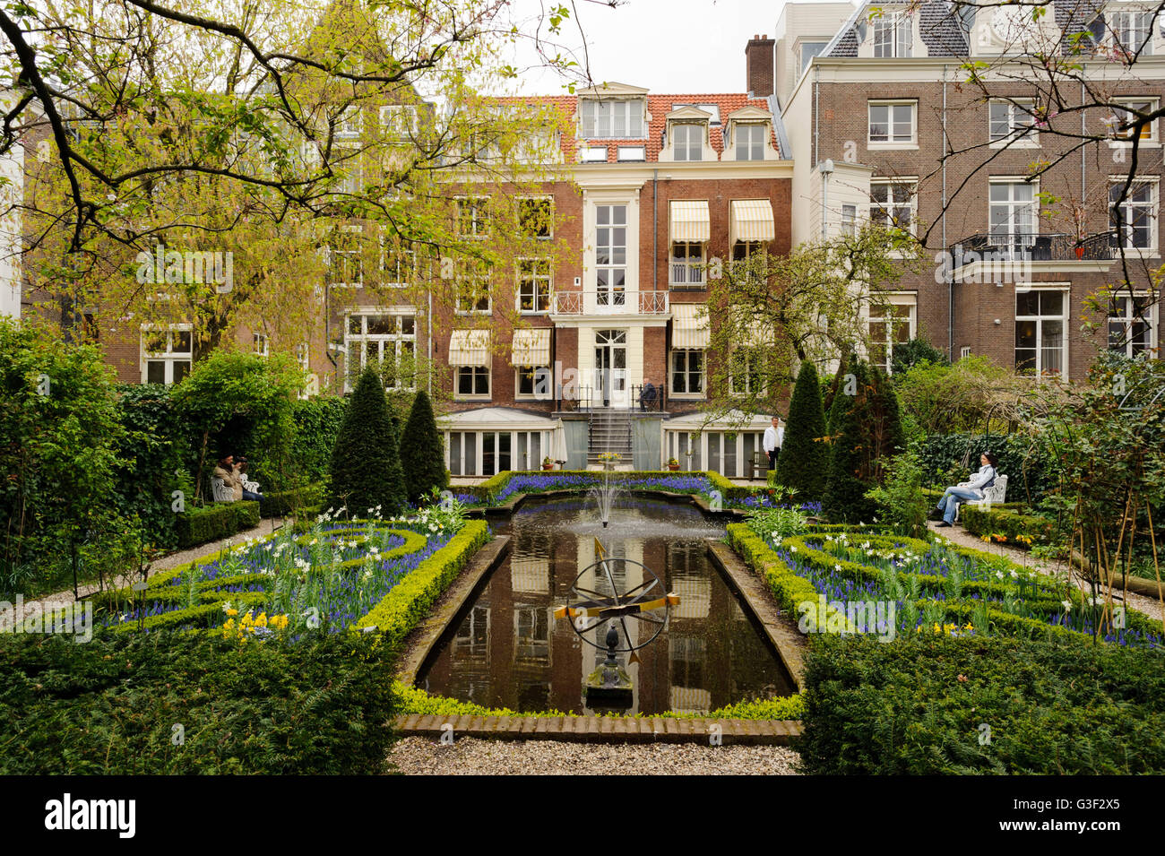 Garden of the Museum Geelvinck Hinlopen, ''Keizersgracht'' (canal), Amsterdam, Holland, Netherlands Stock Photo