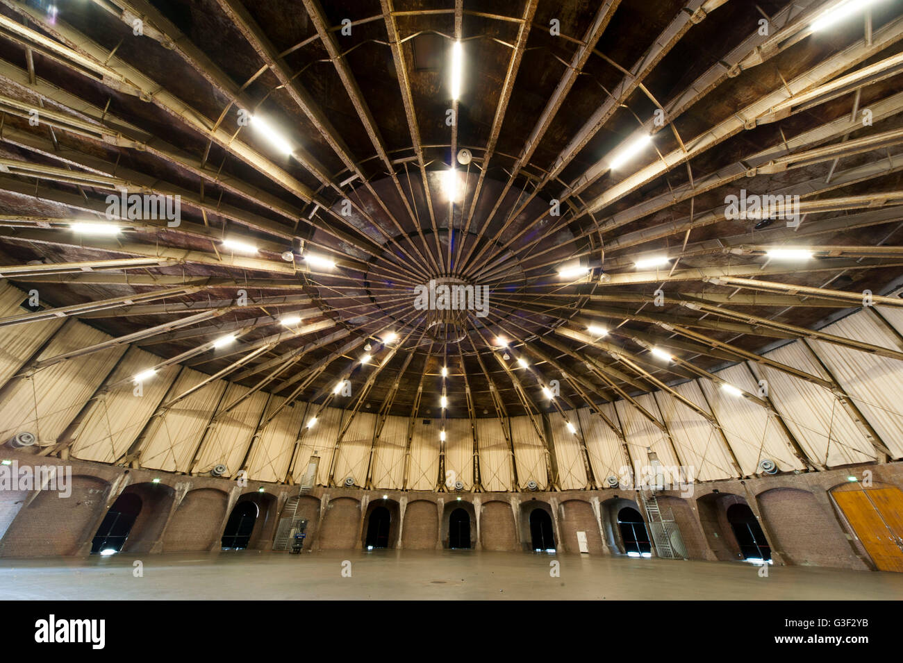 Area of former gasworksfactory 'Westergasfabriek', gas holder