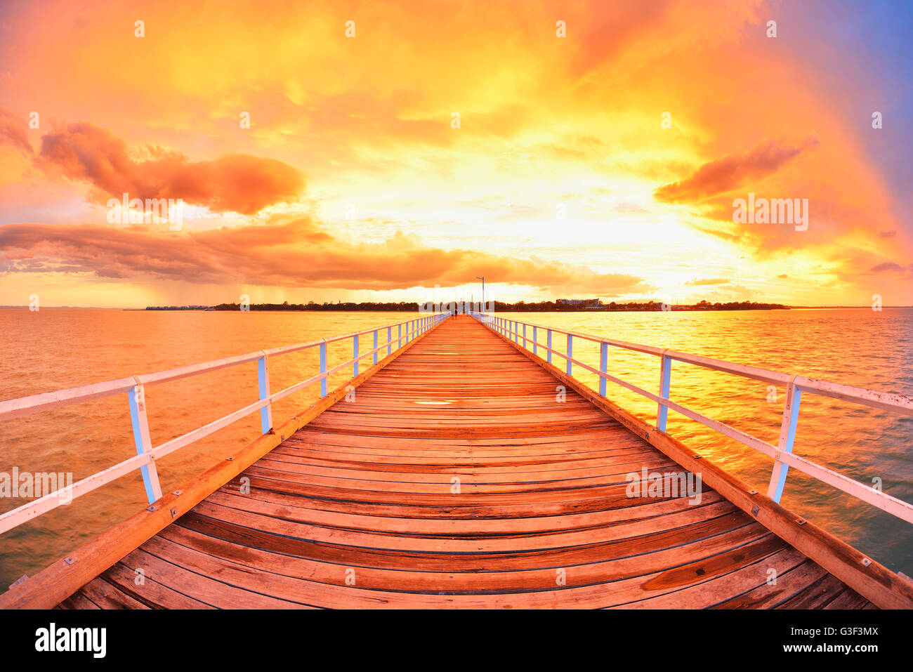 Hervey bay at sunset hires stock photography and images Alamy